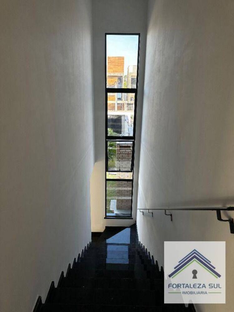 Casa, 3 quartos, 111 m² - Foto 4