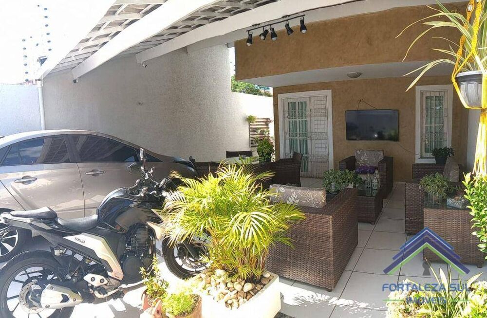 Casa, 4 quartos, 167 m² - Foto 2