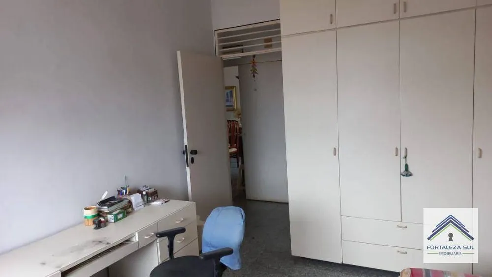 Apartamento, 3 quartos, 198 m² - Foto 4