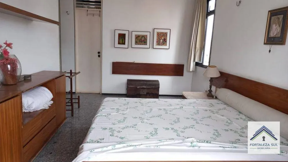 Apartamento, 3 quartos, 198 m² - Foto 2