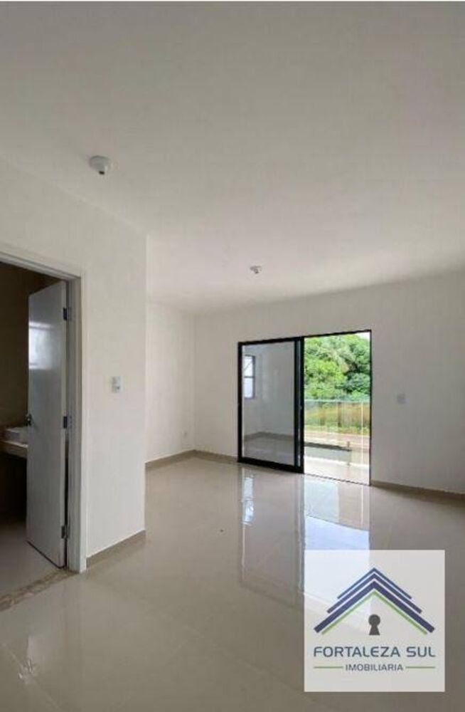 Casa à venda com 3 quartos, 123m² - Foto 4
