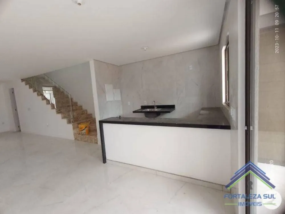 Casa, 4 quartos, 150 m² - Foto 2