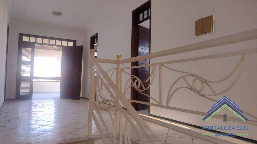 Casa, 5 quartos, 375 m² - Foto 2