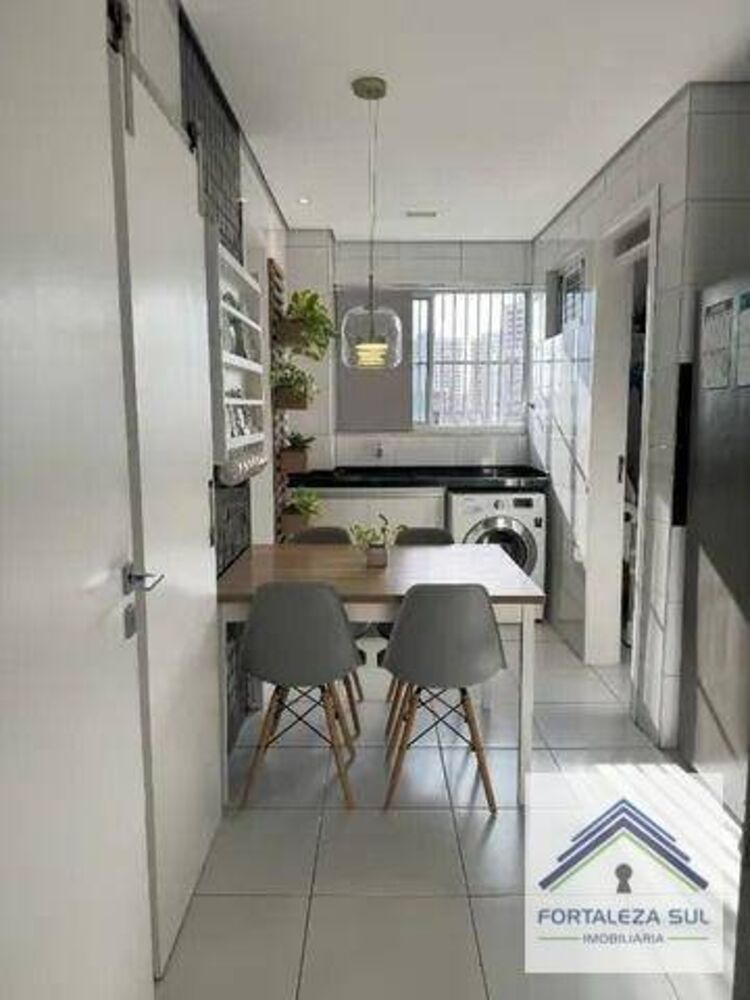 Apartamento à venda com 3 quartos, 117m² - Foto 4