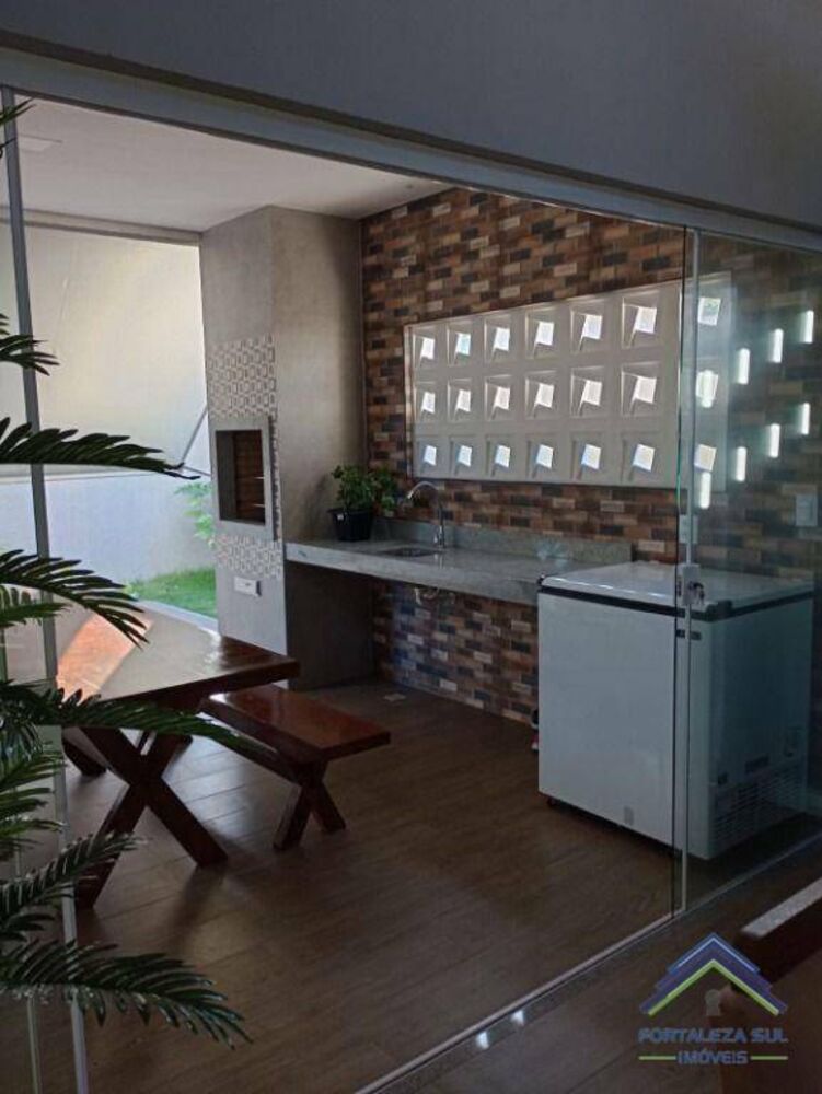 Casa de Condomínio à venda com 3 quartos, 151m² - Foto 3