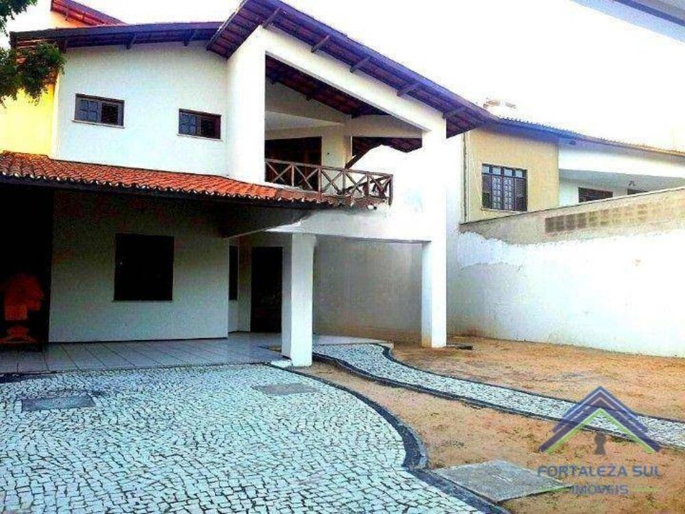Casa à venda com 5 quartos, 400m² - Foto 1