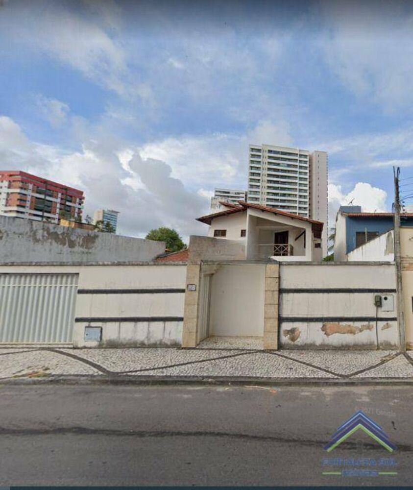Casa à venda com 5 quartos, 400m² - Foto 2