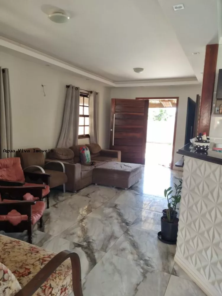 Casa de Condomínio à venda com 3 quartos, 360m² - Foto 4