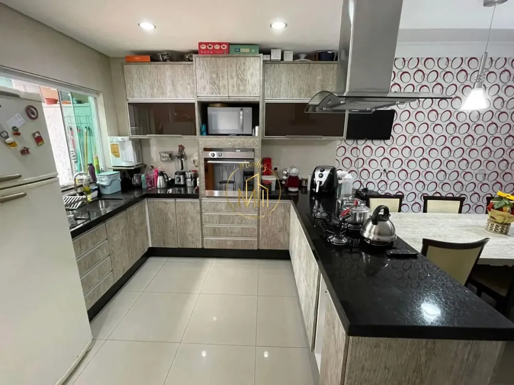 Sobrado, 3 quartos, 250 m² - Foto 6