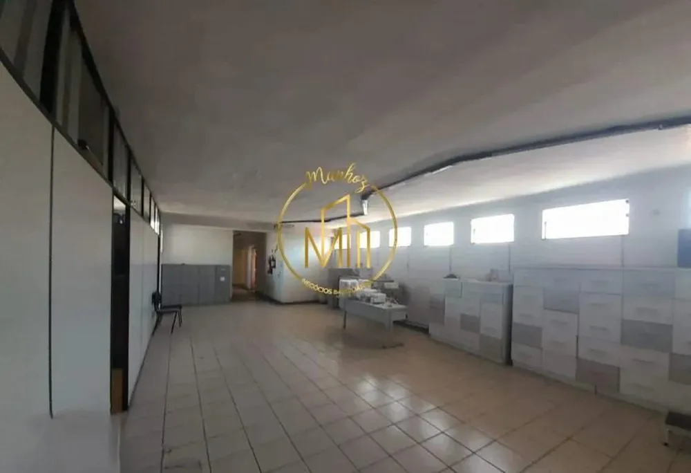 Prédio Inteiro, 696 m² - Foto 1