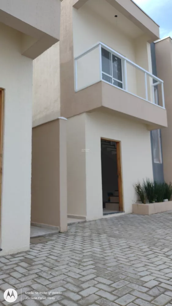 Casa à venda com 3 quartos, 99m² - Foto 4