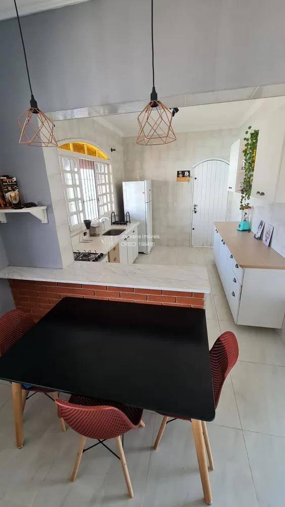 Casa, 3 quartos, 265 m² - Foto 4