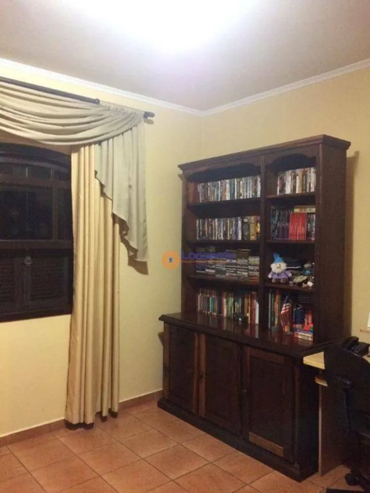 Casa, 4 quartos, 284 m² - Foto 10