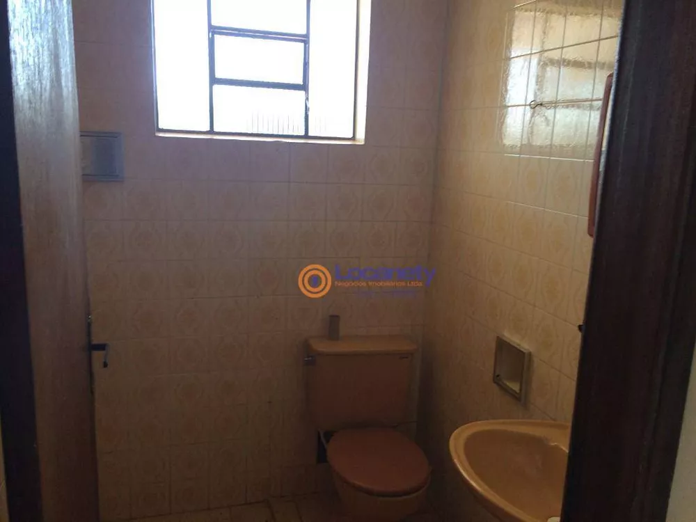 Chácara, 3 quartos, 3121 m² - Foto 2