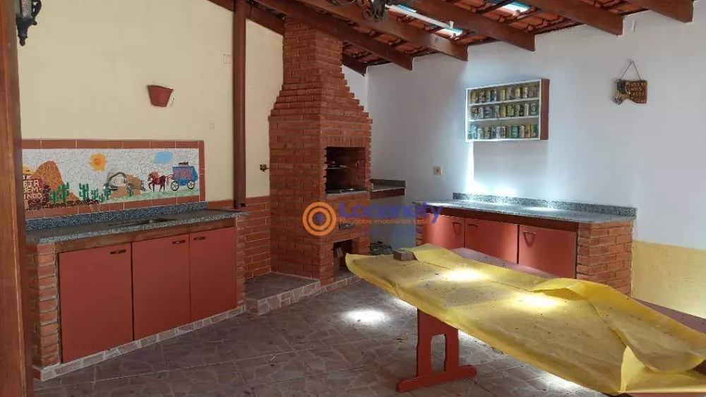 Sobrado, 3 quartos, 224 m² - Foto 3