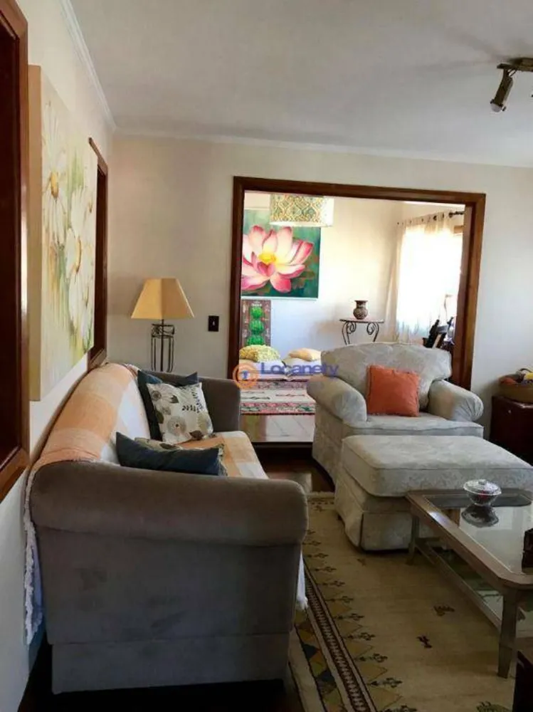 Casa, 6 quartos, 430 m² - Foto 2