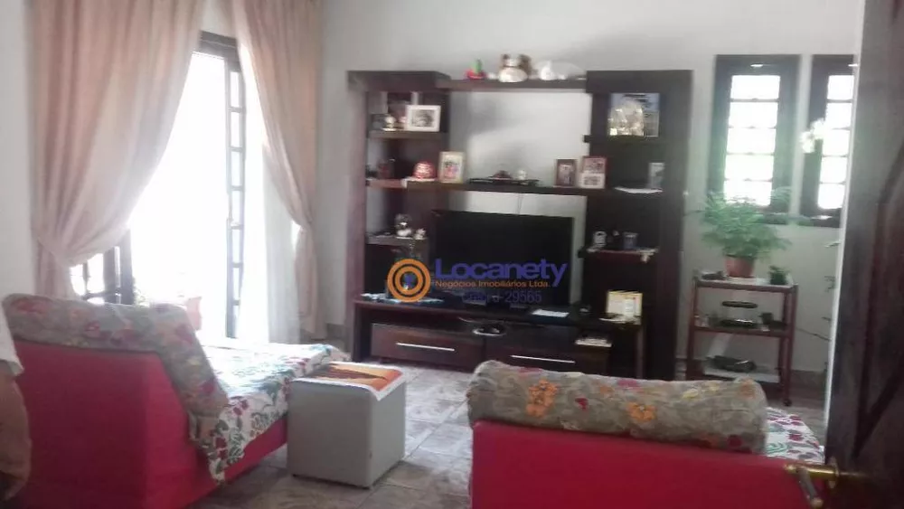 Sobrado, 3 quartos, 217 m² - Foto 3