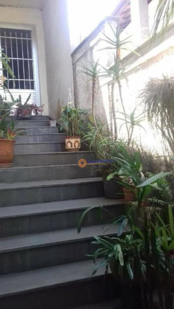 Sobrado, 3 quartos, 217 m² - Foto 2
