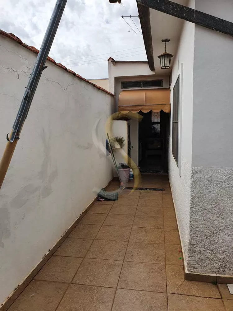 Casa, 3 quartos, 250 m² - Foto 13