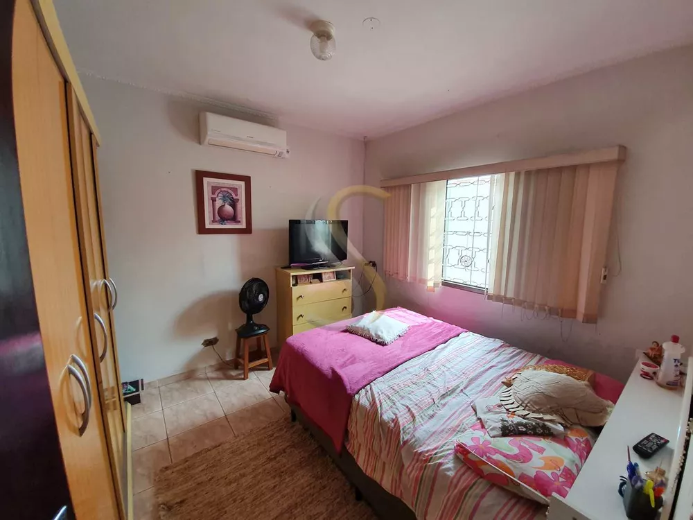 Casa, 3 quartos, 250 m² - Foto 6