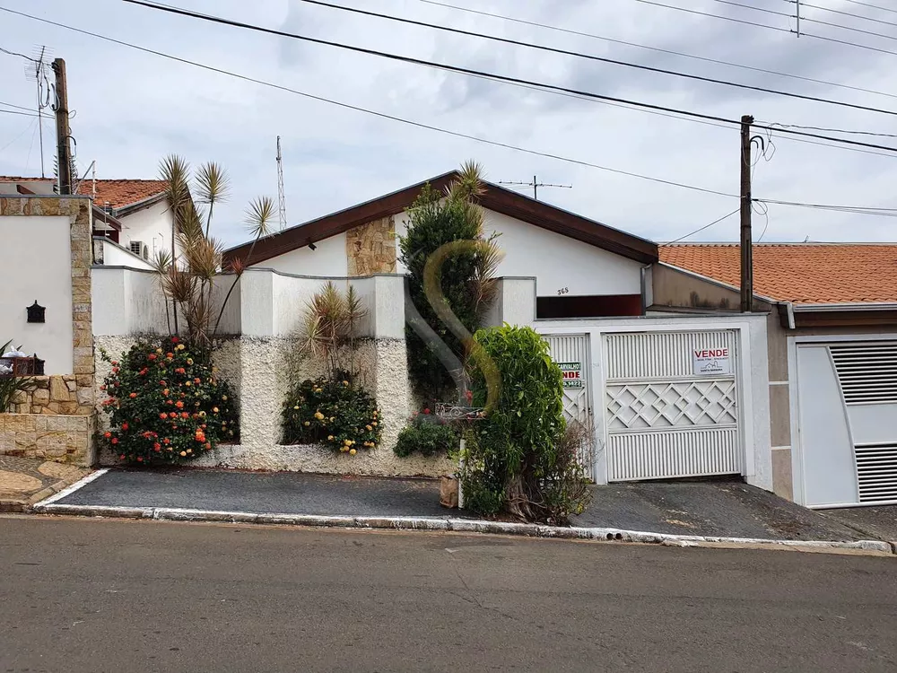 Casa, 3 quartos, 250 m² - Foto 2