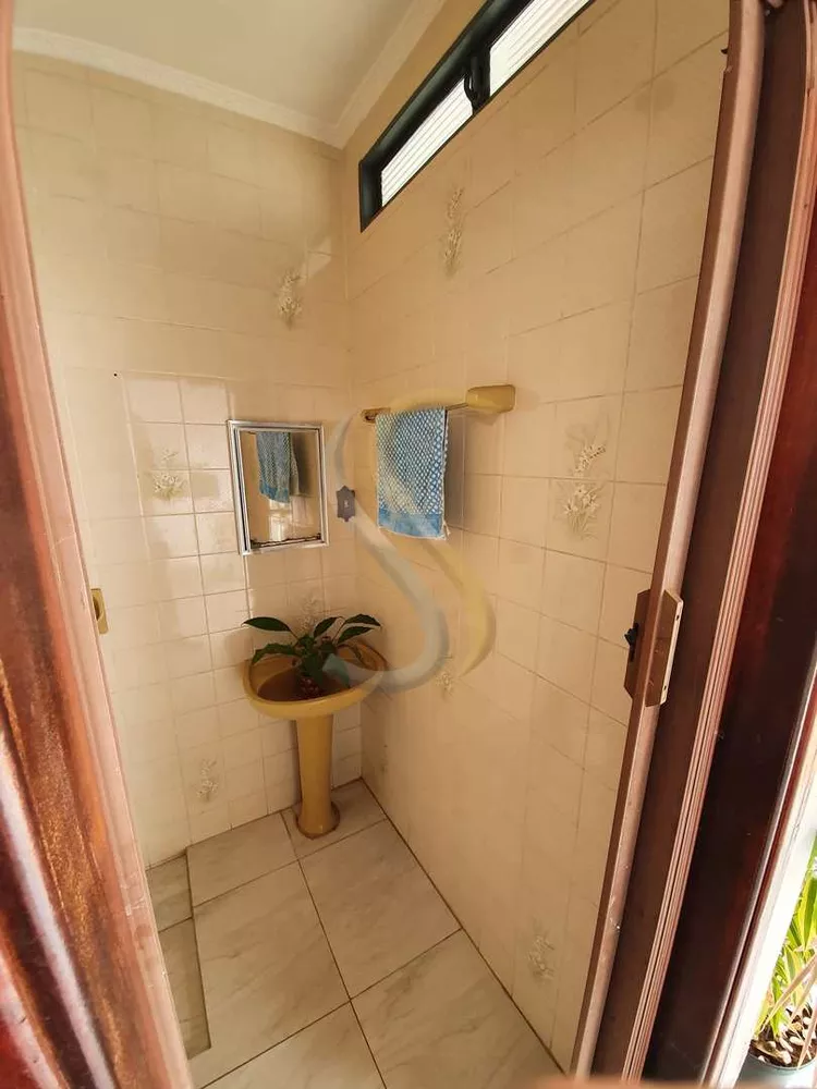 Casa, 3 quartos, 250 m² - Foto 12