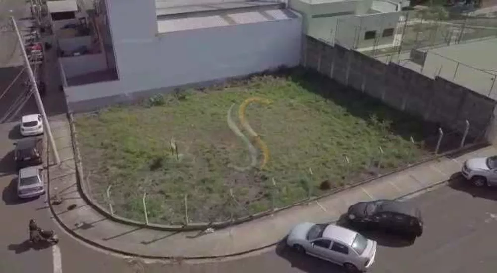 Terreno, 1600 m² - Foto 2