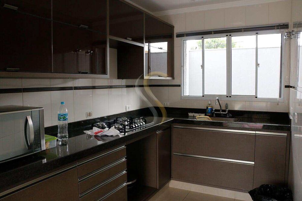 Sobrado, 2 quartos, 250 m² - Foto 4