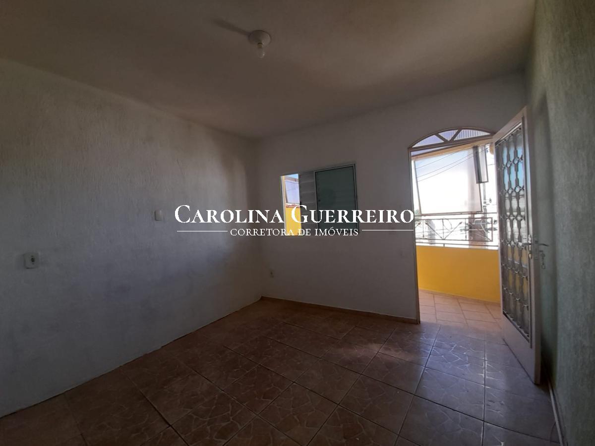 Casa à venda com 2 quartos, 88m² - Foto 11