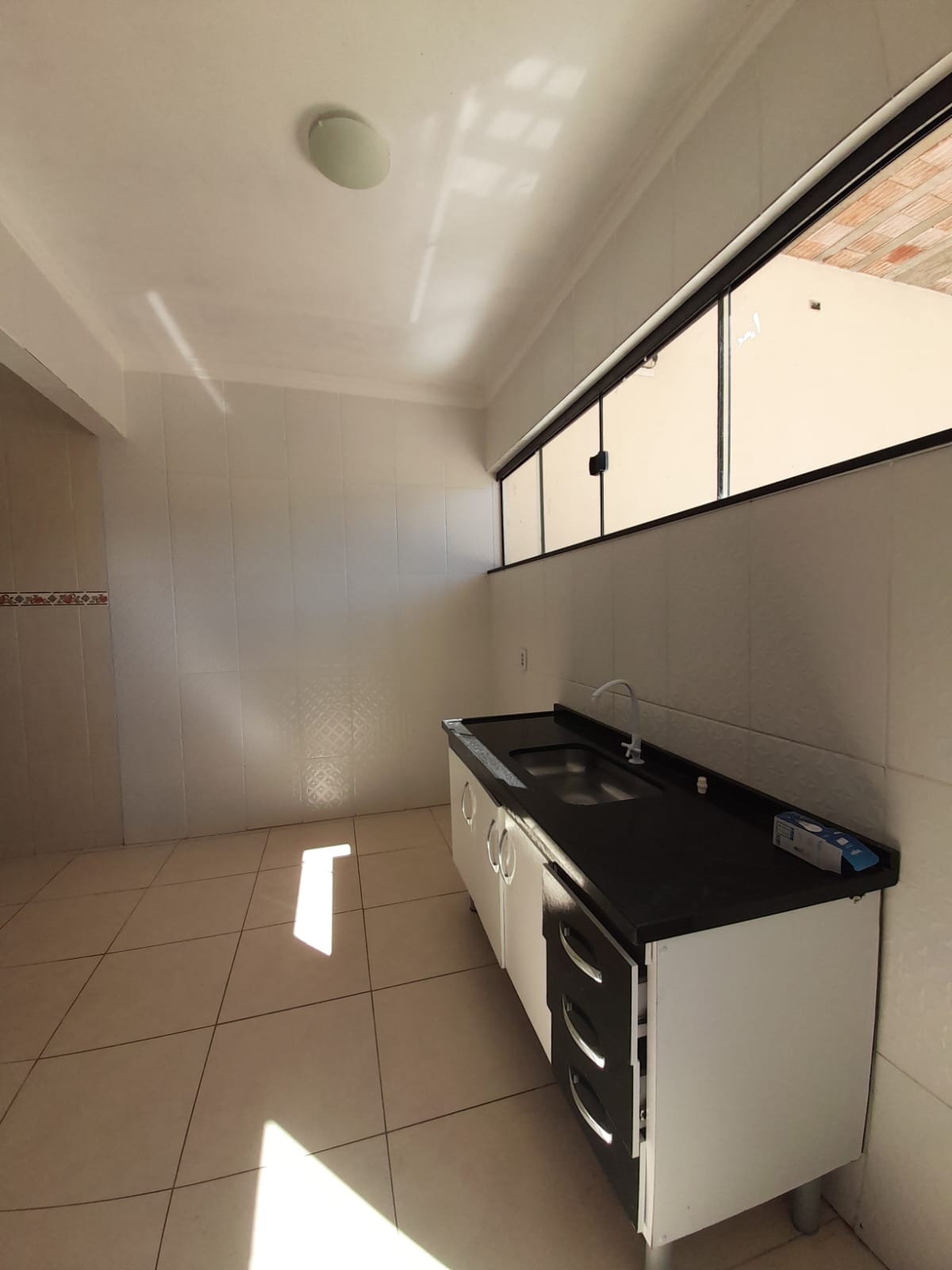 Casa à venda com 3 quartos, 280m² - Foto 4