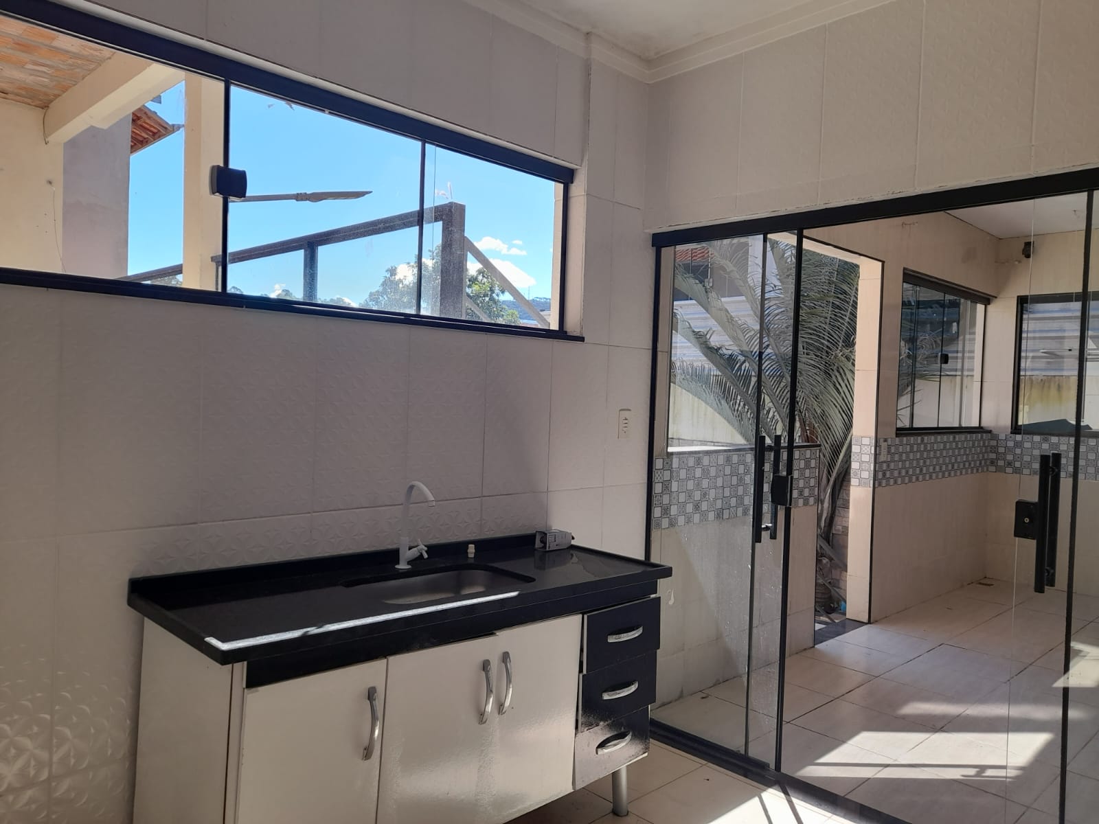 Casa à venda com 3 quartos, 280m² - Foto 14