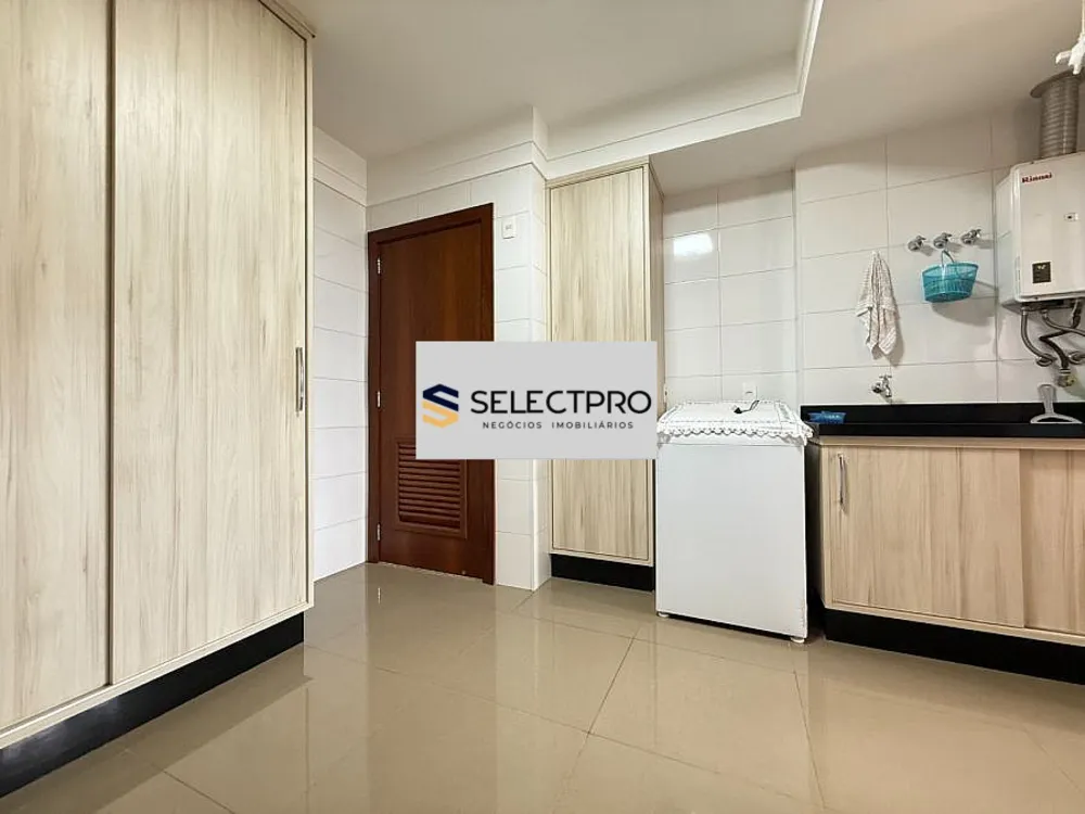 Apartamento, 3 quartos, 218 m² - Foto 3