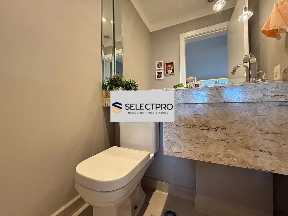 Apartamento, 3 quartos, 218 m² - Foto 2