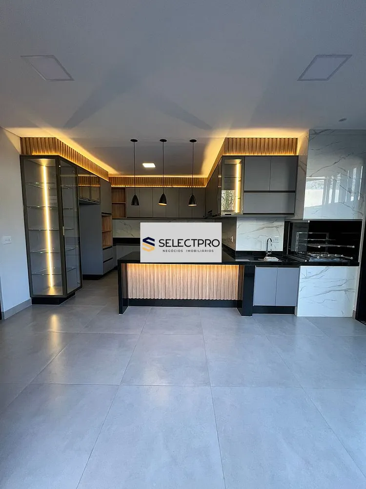 Casa, 3 quartos, 288 m² - Foto 3