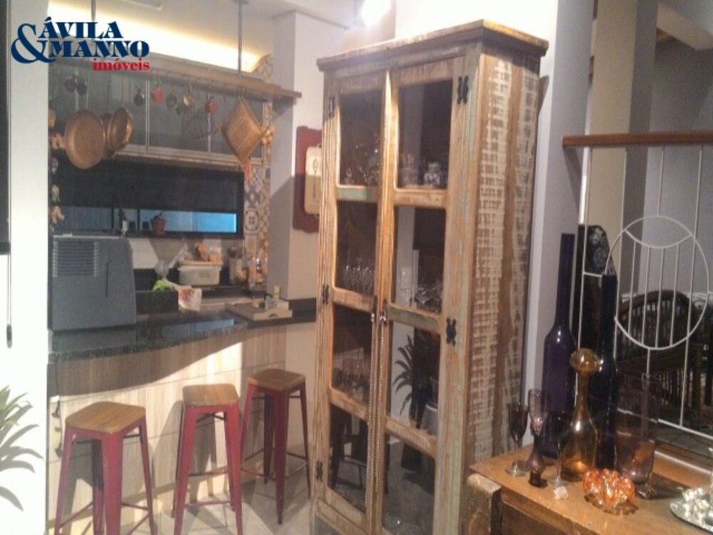 Sobrado, 2 quartos, 398 m² - Foto 1