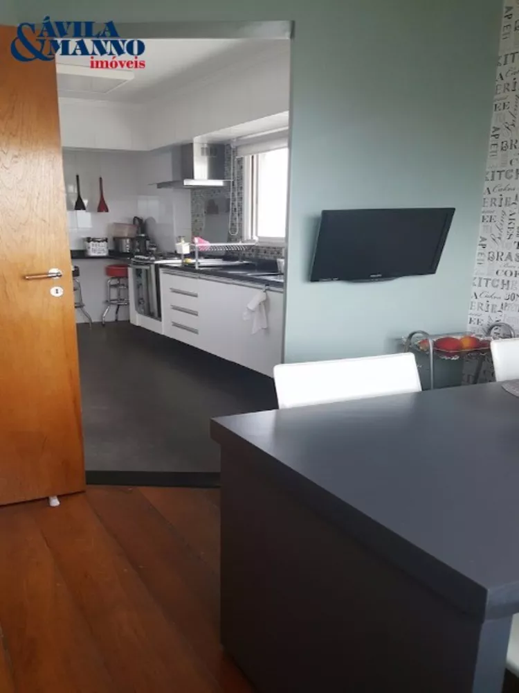 Apartamento, 3 quartos, 190 m² - Foto 1