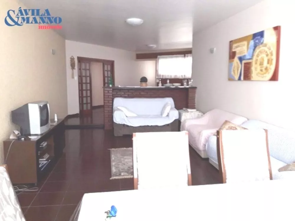 Apartamento à venda com 3 quartos, 185m² - Foto 1