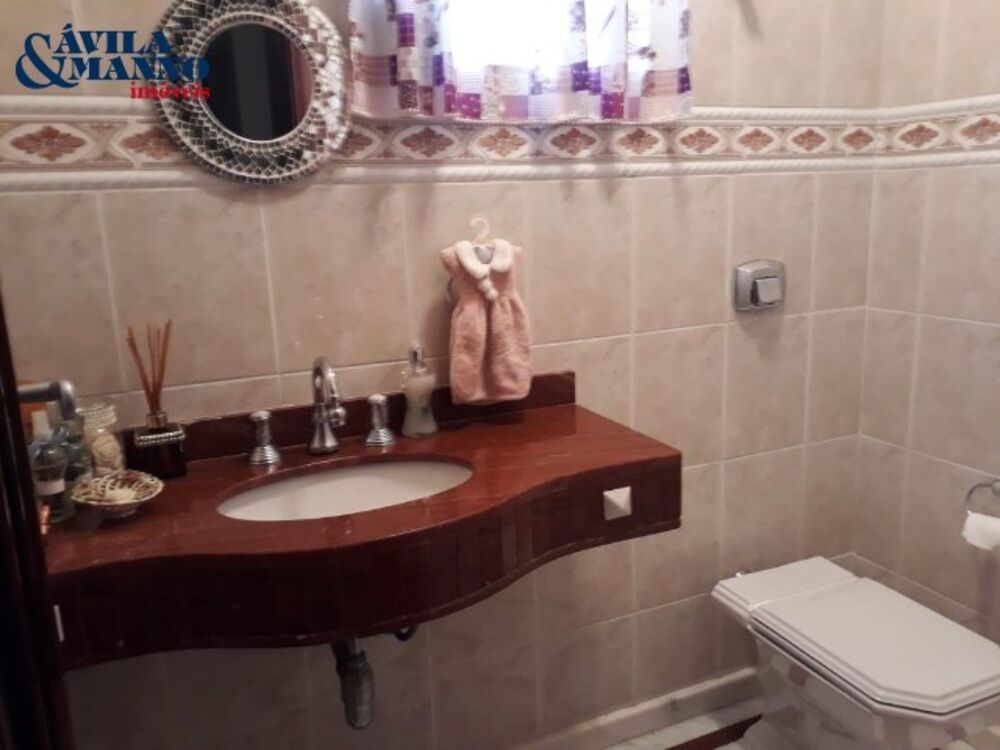 Sobrado, 3 quartos, 190 m² - Foto 1