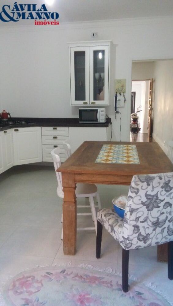 Sobrado à venda com 2 quartos, 150m² - Foto 3