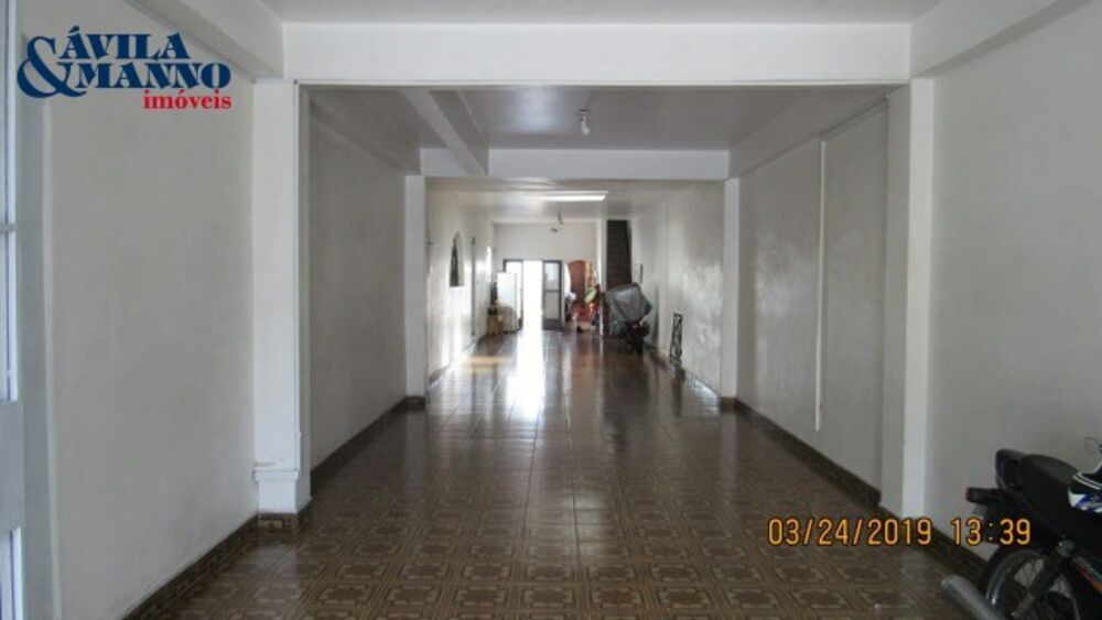 Sobrado à venda com 3 quartos, 490m² - Foto 3