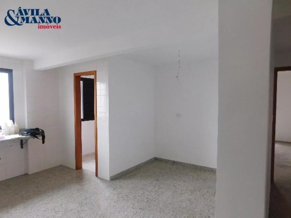 Apartamento à venda com 3 quartos, 186m² - Foto 2