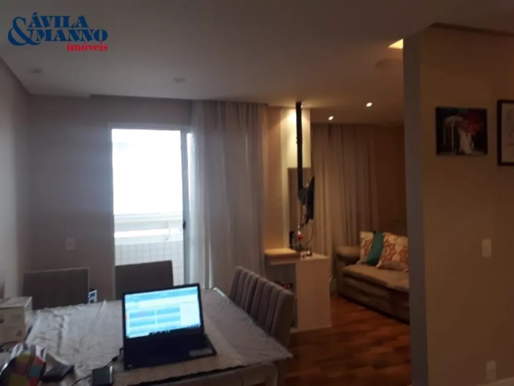 Apartamento à venda com 3 quartos, 66m² - Foto 2