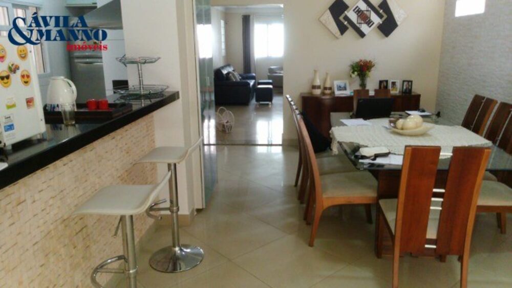 Sobrado, 3 quartos, 300 m² - Foto 2
