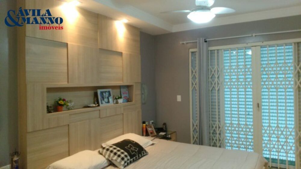 Sobrado, 3 quartos, 300 m² - Foto 1