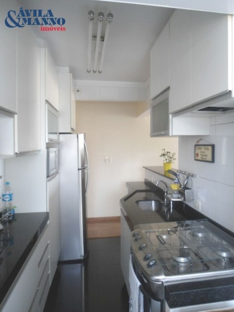 Apartamento à venda com 3 quartos, 64m² - Foto 4
