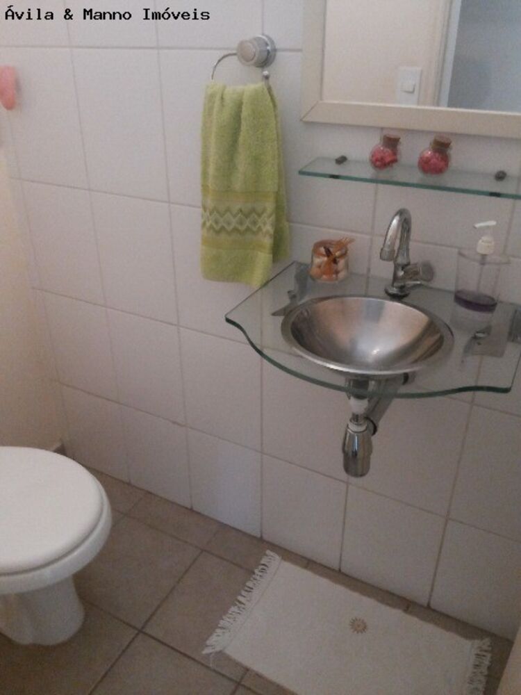 Casa de Condomínio à venda com 3 quartos, 180m² - Foto 2