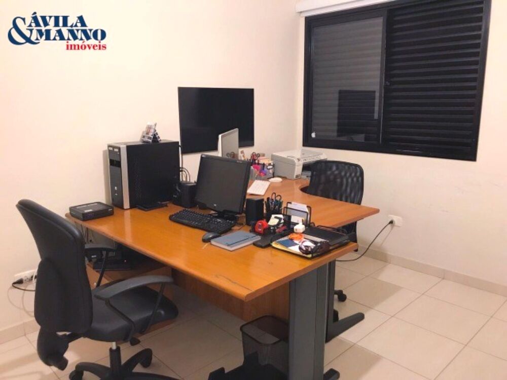 Apartamento à venda com 3 quartos, 135m² - Foto 3