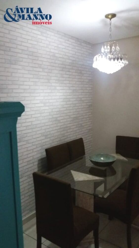 Apartamento à venda com 2 quartos, 75m² - Foto 2
