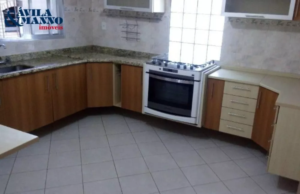Sobrado, 4 quartos, 214 m² - Foto 4