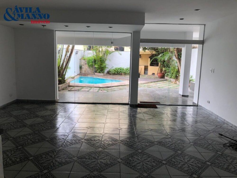 Sobrado, 3 quartos, 346 m² - Foto 2